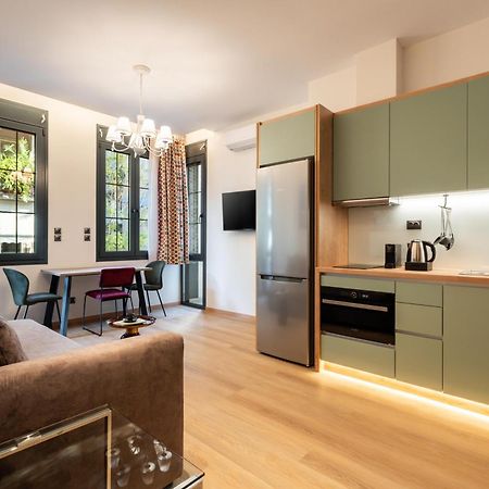 Luxury Bauhaus Athens Apartment Bagian luar foto