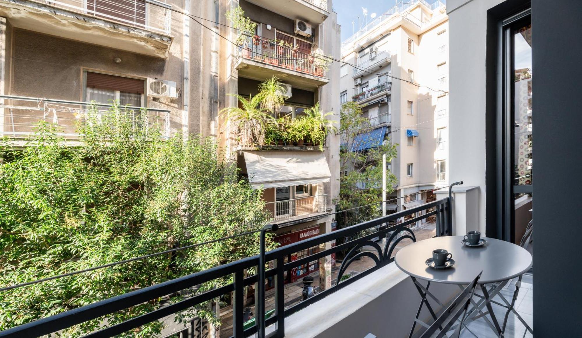 Luxury Bauhaus Athens Apartment Bagian luar foto