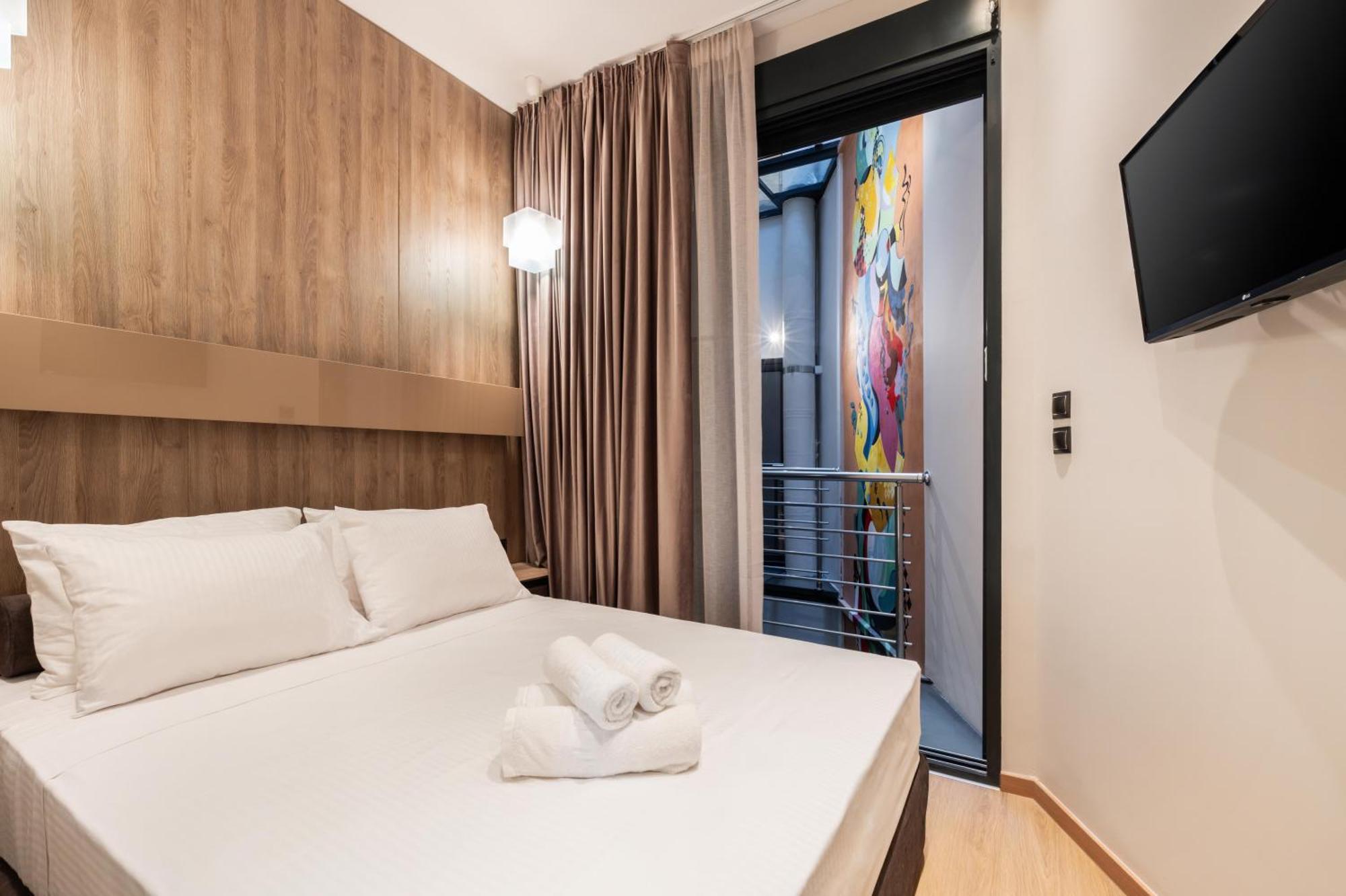 Luxury Bauhaus Athens Apartment Bagian luar foto