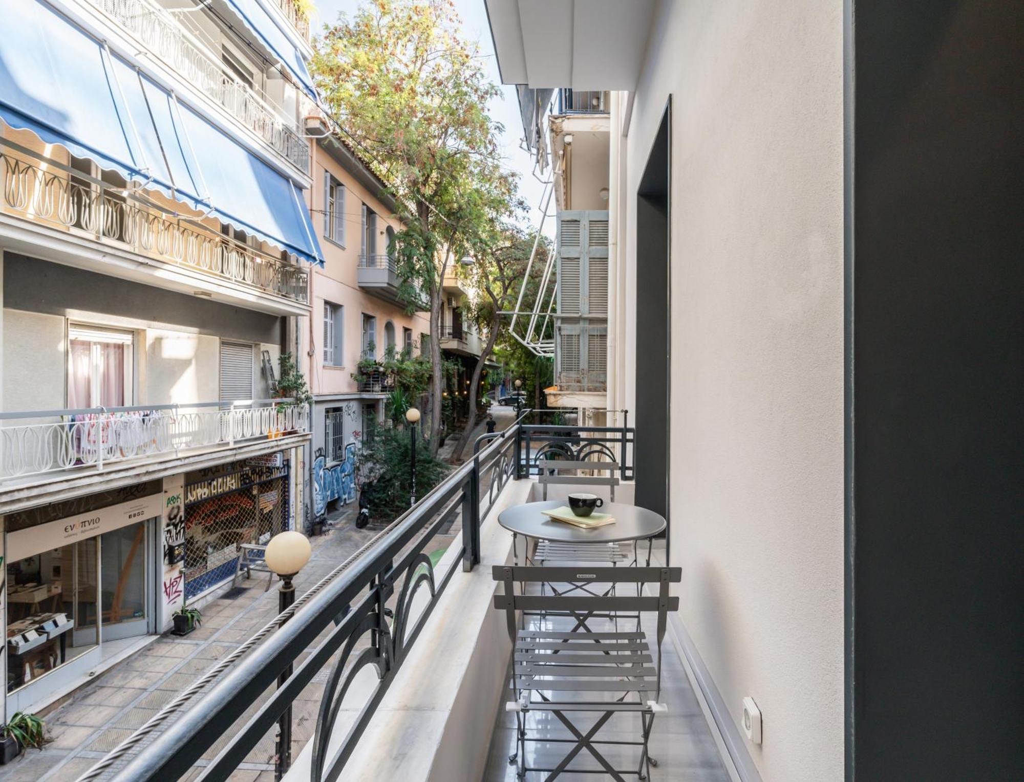Luxury Bauhaus Athens Apartment Bagian luar foto